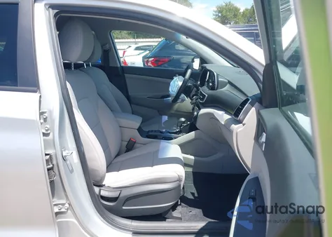 2019 Hyundai Tucson Se z USA, uszkodzony, nr VIN KM8J2CA41KU047384